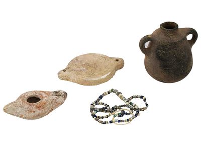 ANCIENT ROMAN TERRACOTTA AND GLASS ITEMS. A lot of four ancient Roman items. A pair of ancient 