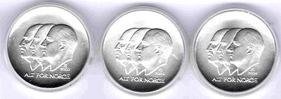 Набор монет Норвегия 3 шт. 2003,2004, 2005 
Комплект из трех серебряных монет номиналом 100 