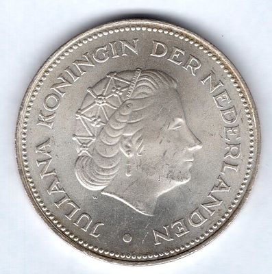 10 гульденов. Нидерланды. 1970 
Монета в честь освобождения Нидерландов от немецко-фашистских 