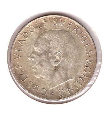 5 крон. Швеция. 1952 
70 лет шведскому королю Густаву VI Адольфу. Серебро