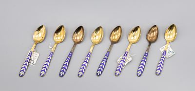 Кофейные ложки с эмалью (8 шт.). СССР, Ленинградская ювелирная фабрика, 1980-е 
Серебро 916&deg; 