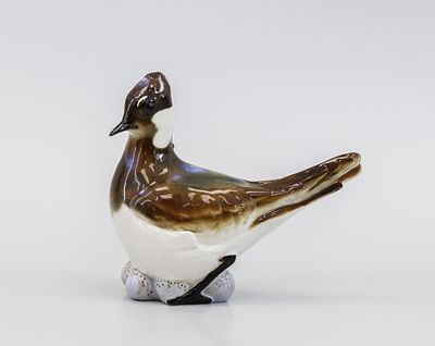 Скульптура &laquo;Чибис&raquo;. СССР, Ленинградский фарфоровый завод, 1970-е 
Авторы модели П.П. Веселов и 