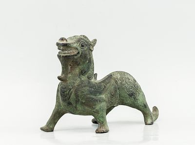 Скульптура китайского дракона. Китай, кон. XIX – нач. XX вв. 
Бронза, литье, патина, чеканка. 