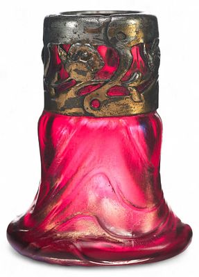 Ваза Розовый бутон стекло, металл, Wilhelm Kralik нач. ХХ в. Н- 6,7 см. Европаначало ХХ 