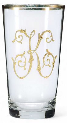 Стакан с монограммой &laquo;К&raquo;. БогемияНачало XX векабесцветное стекло, золочение11,3 см х 