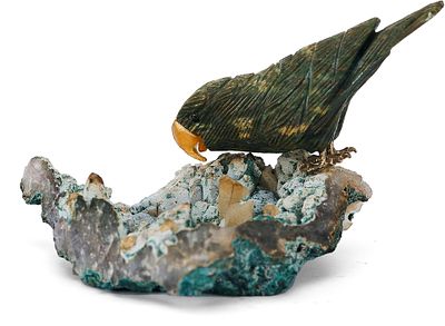 Камнерезное искусство "Попугай" серебро яшма халцедон морион Екатеринбург. Екатеринбургкварц 