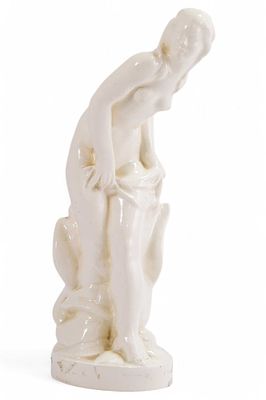 Скульптура Купальщица фаянс, авт. V. Zeilman Rako Чехословакия, втор. пол. ХХ в. Н-27,6 см. Рако 