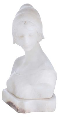 Скульптурный бюст девушки. ЕвропаНачало XX векаалебастр; резьба, шлифовка15,7 см х смБюст 