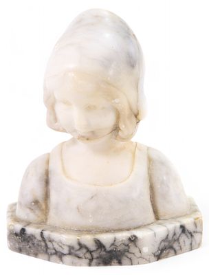 Скульптурный бюст Девочка мрамор, Европа скульпт. О. Петри 1900-е гг. Н-10,2 см. Отто 