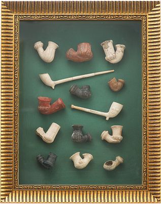 Коллекция чашек для курительных трубок (12 штук) и 2 глиняные курительные трубки. Турция, Крым 