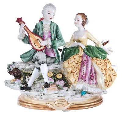Скульптурная композиция Кавалер с мандолиной и дама фарфор, Ричард Клемм Германия пер. пол. ХХ 