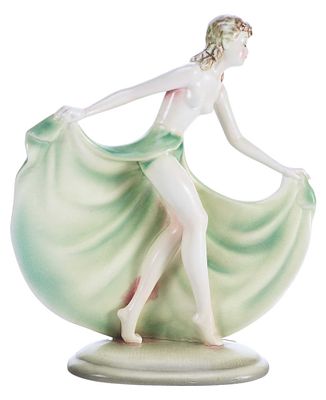 Скульптура &laquo;Танцовщица&raquo;, после 1945 г. Вена, Австрияпосле 1945 гфаянс; роспись24 см х 