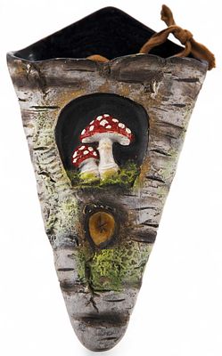 Настенное кашпо &laquo;Грибы&raquo;. Чехословакия1930-ггкерамика, роспись23,5 см х 13,5 смНастенное кашпо 