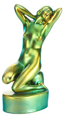 Скульптура фаянсовая &laquo;Обнаженная&raquo;. Печ, Венгрия1930- ггфаянс, покрытие эозином24,8 см х 