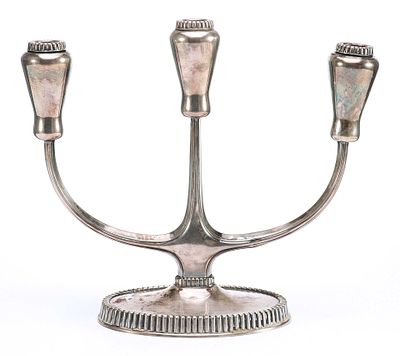 Подсвечник на три свечи в стиле ардеко. Германия. Koch &amp; Bergfeld.1930-е ггсеребро, литье20 