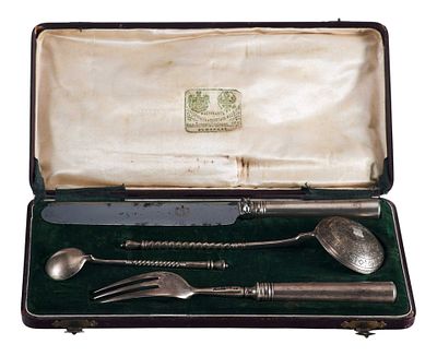 Столовый набор Эгоист Хлебников в родной коробке 84 пр. Варыпаев 1878-94 гг. фабрики Хлебникова 