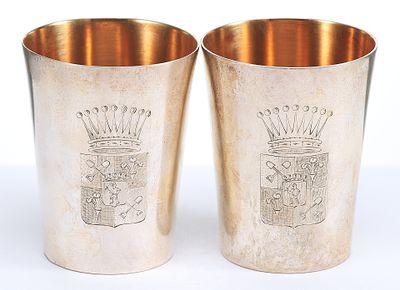 Две геральдические стопы серебро 800 пр. Германия 1880-е гг. 130 гр. Н-7,3 см. Ганновер 