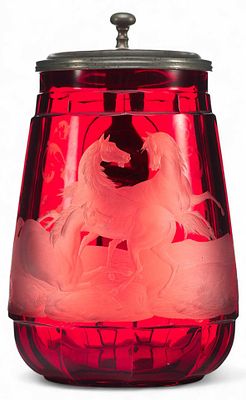 Рубиновая пивная кружка. Богемияпоследняя четверть XIX - начало XX вволово; рубиновое стекло 