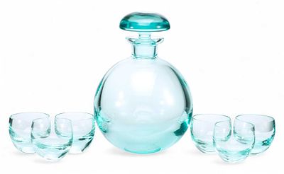 Набор для алкогольных напитков голубое стекло, Богемия 1930-е г. Н-17 см. Богемия1930 ггцветное 
