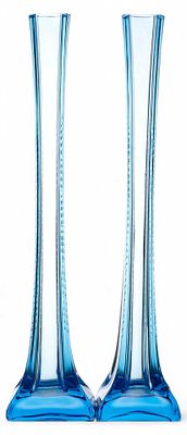 Парные вазы, СССР. СССРпервая половина XX вцветное стекло, литье, шлифовка35,5 см х см Парные 