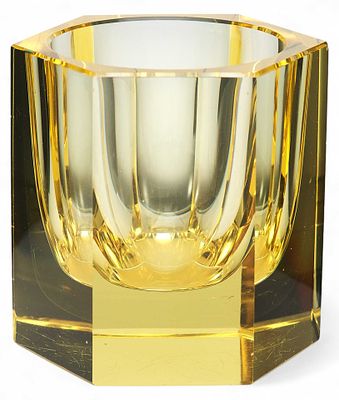Ваза из толстого золотистого стекла. БогемияXX векцветное стекло, литье, гранение8,5 см х 8,4 