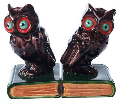 Скульптурные букенды &laquo;Совы&raquo;. АвстрияXX веккерамика, роспись19 см х 19,5 смПредставлены 