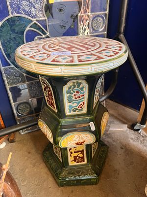 A Chinese porcelain garden seat or plant stand.
