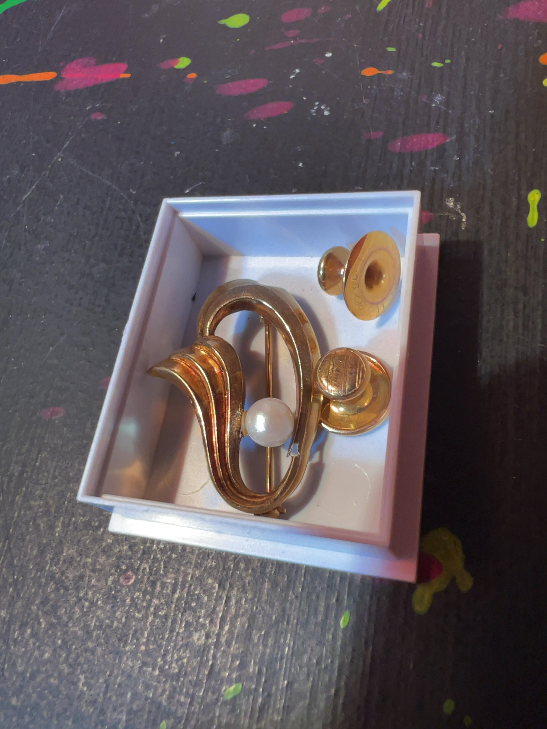 9ct Gold and Cultured Pearl Abstract Swirl Brooch