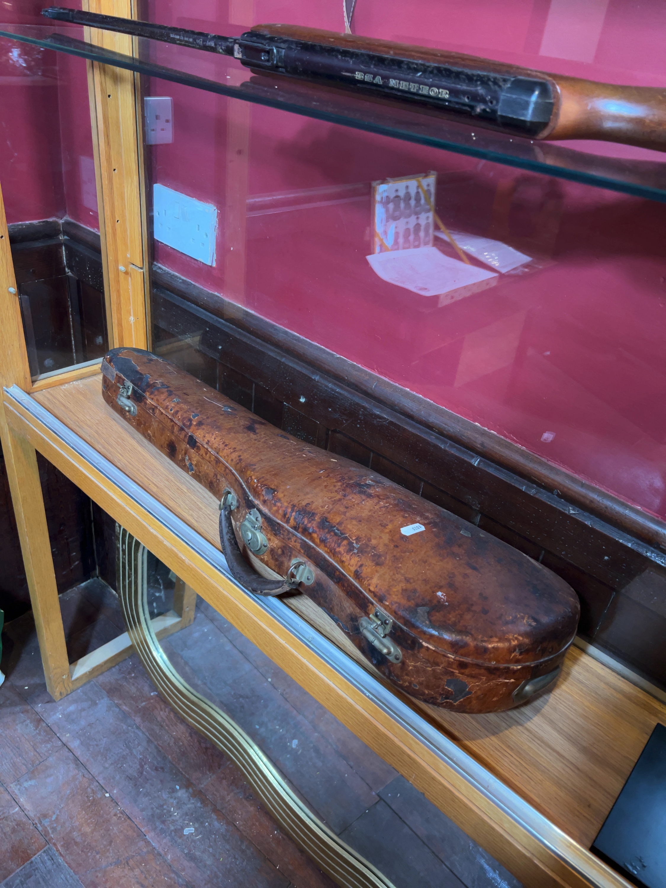 An Antique Professional Leather-Bound Full Size Violin Case with M & W Co Hardware