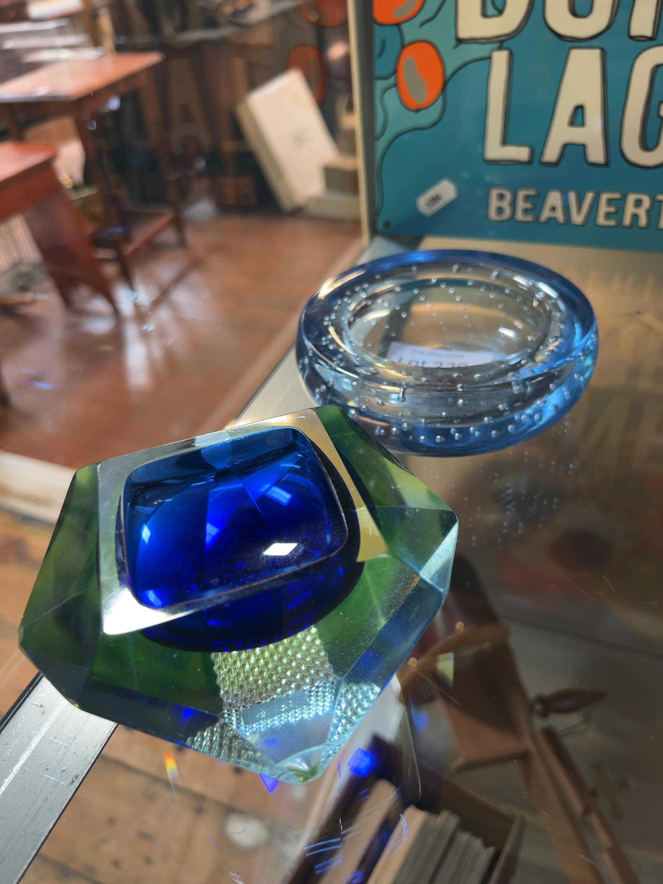 Two Pieces of Mid-Century Art Glass comprising a Faceted Sommerso Uranium Glass Bowl and a Bullicante Glass Ashtray