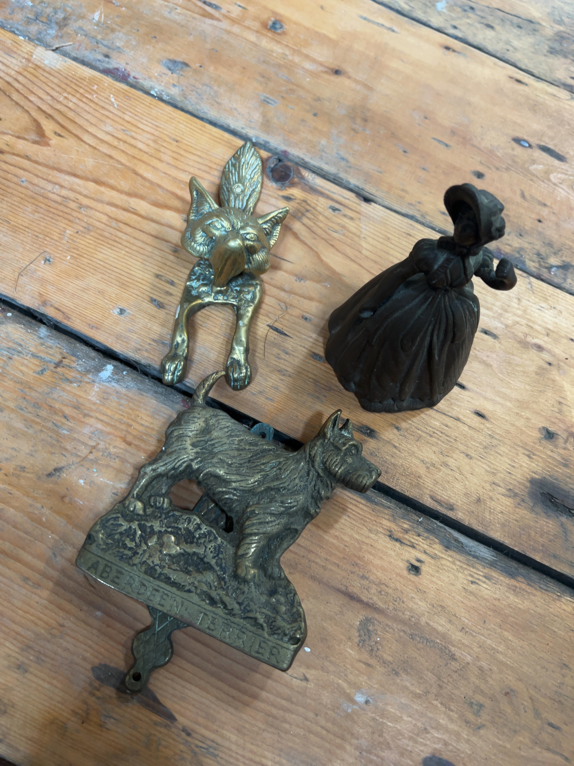 A Trio of Vintage British Cast Brass Decorative Items Including an Aberdeen Terrier Door Knocker and Fox Nutcracker