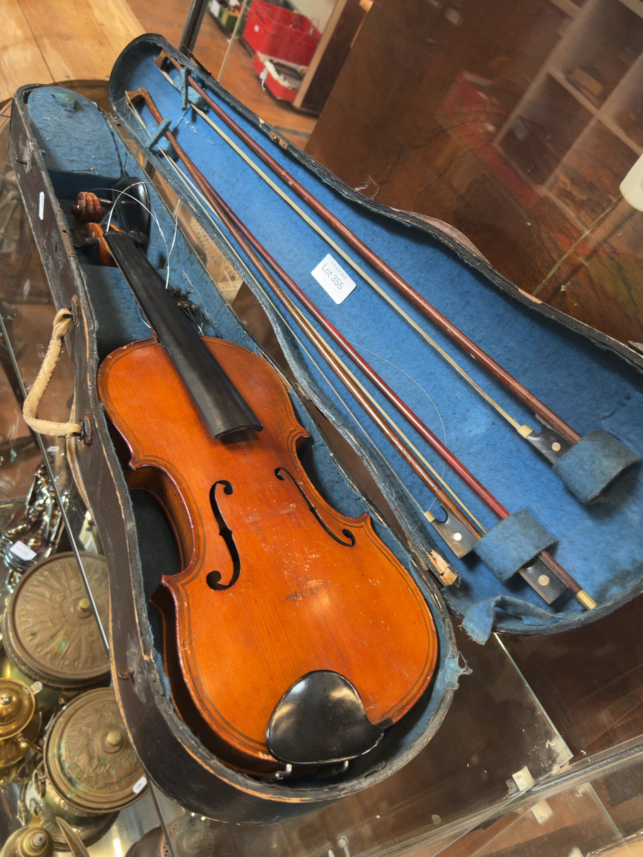 A Full-size Violin with Two Bows and a Vintage Case for Restoration