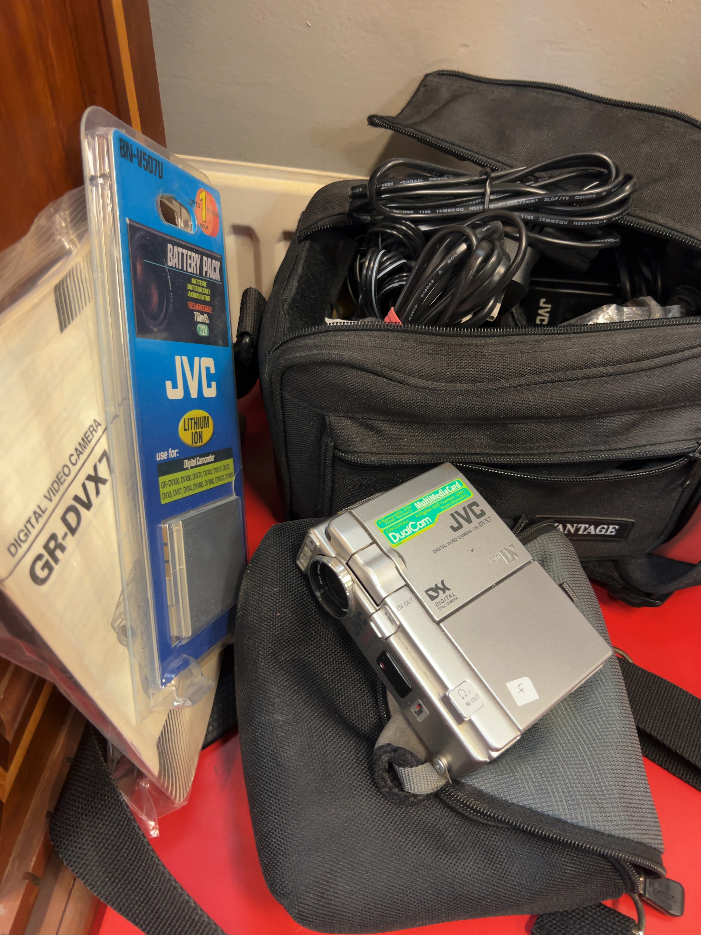 JVC GR-DVX7 MiniDV Digital Video Camcorder and Accessories