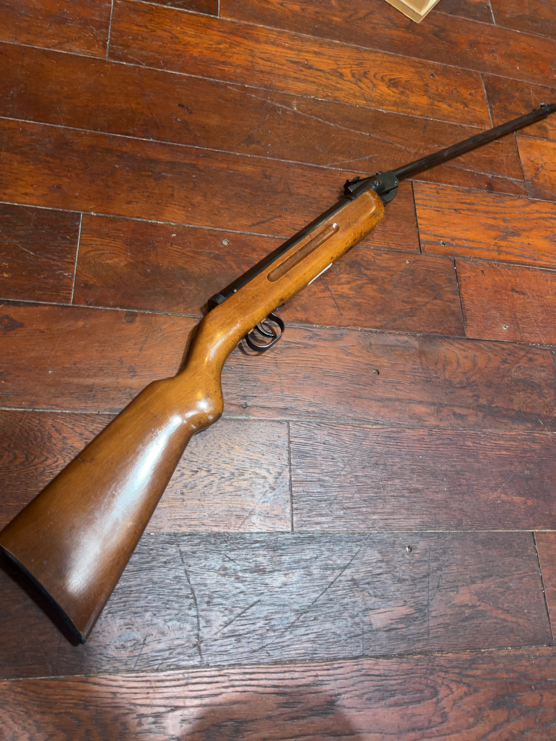 BSA Meteor Break-Barrel Air Rifle