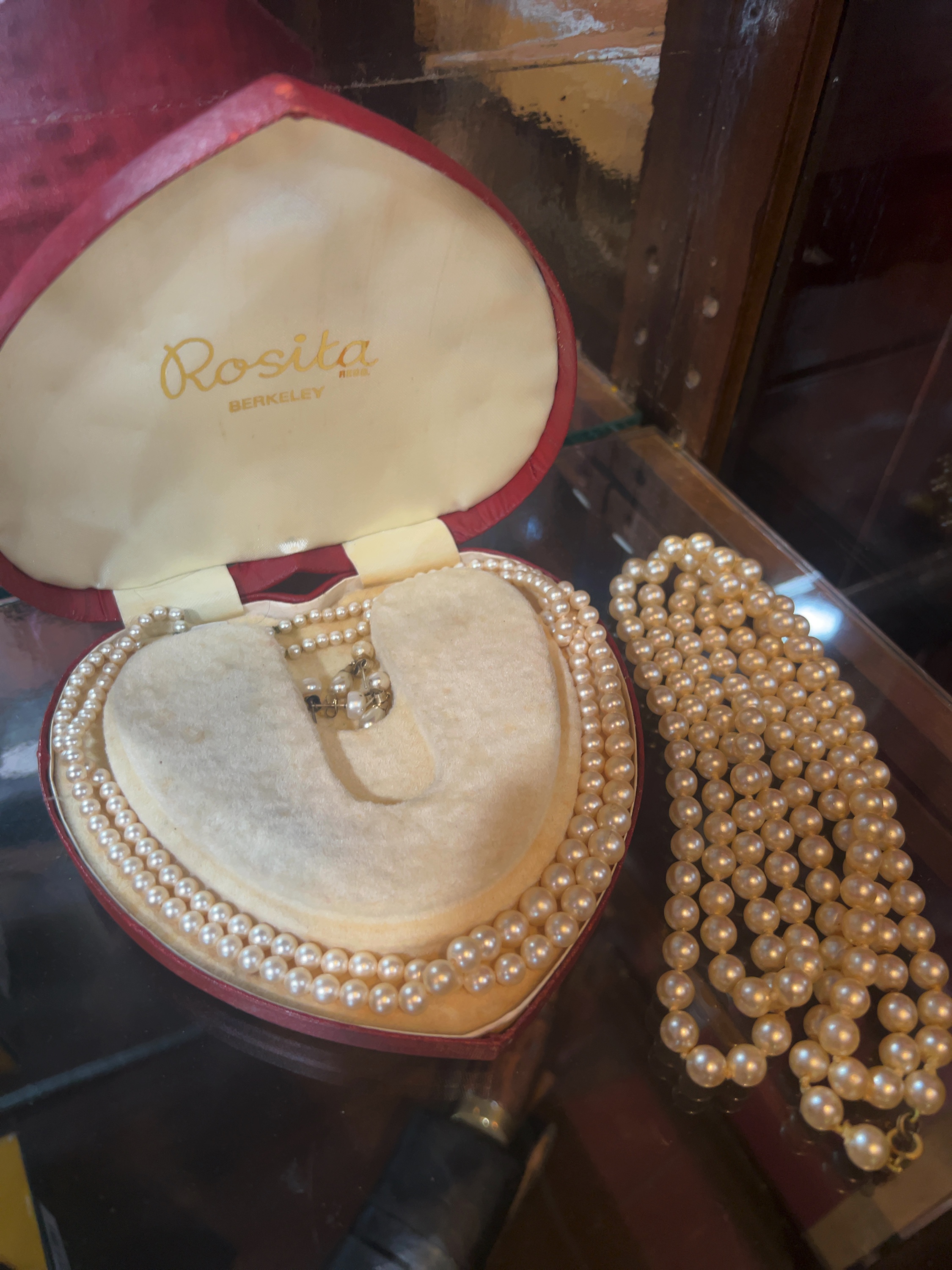 Vintage Rosita Berkeley Simulated Pearl Jewellery including Necklaces and Earrings