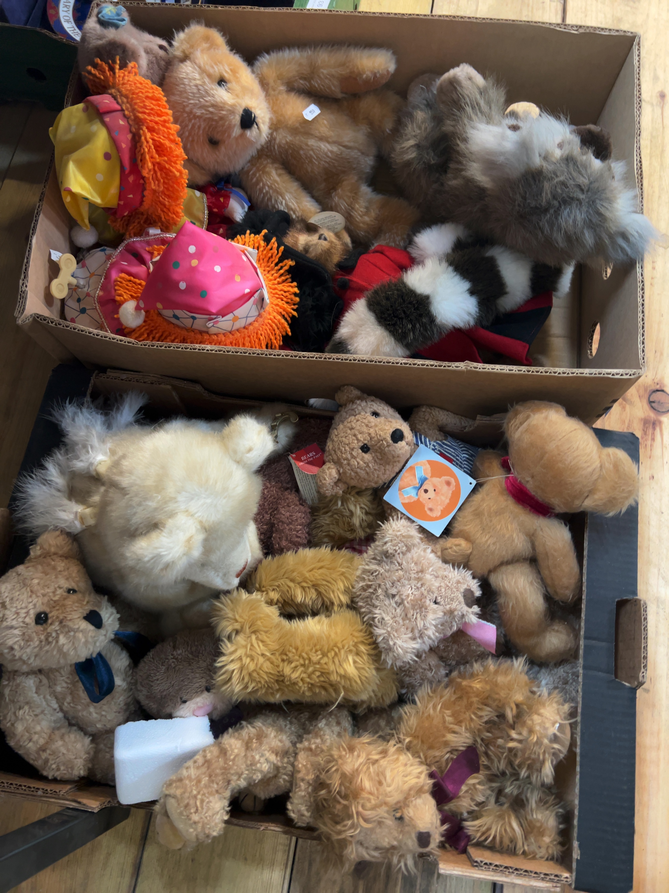 Collectible Plush Teddy Bears and Novelty Soft Toys including Bears from the Past