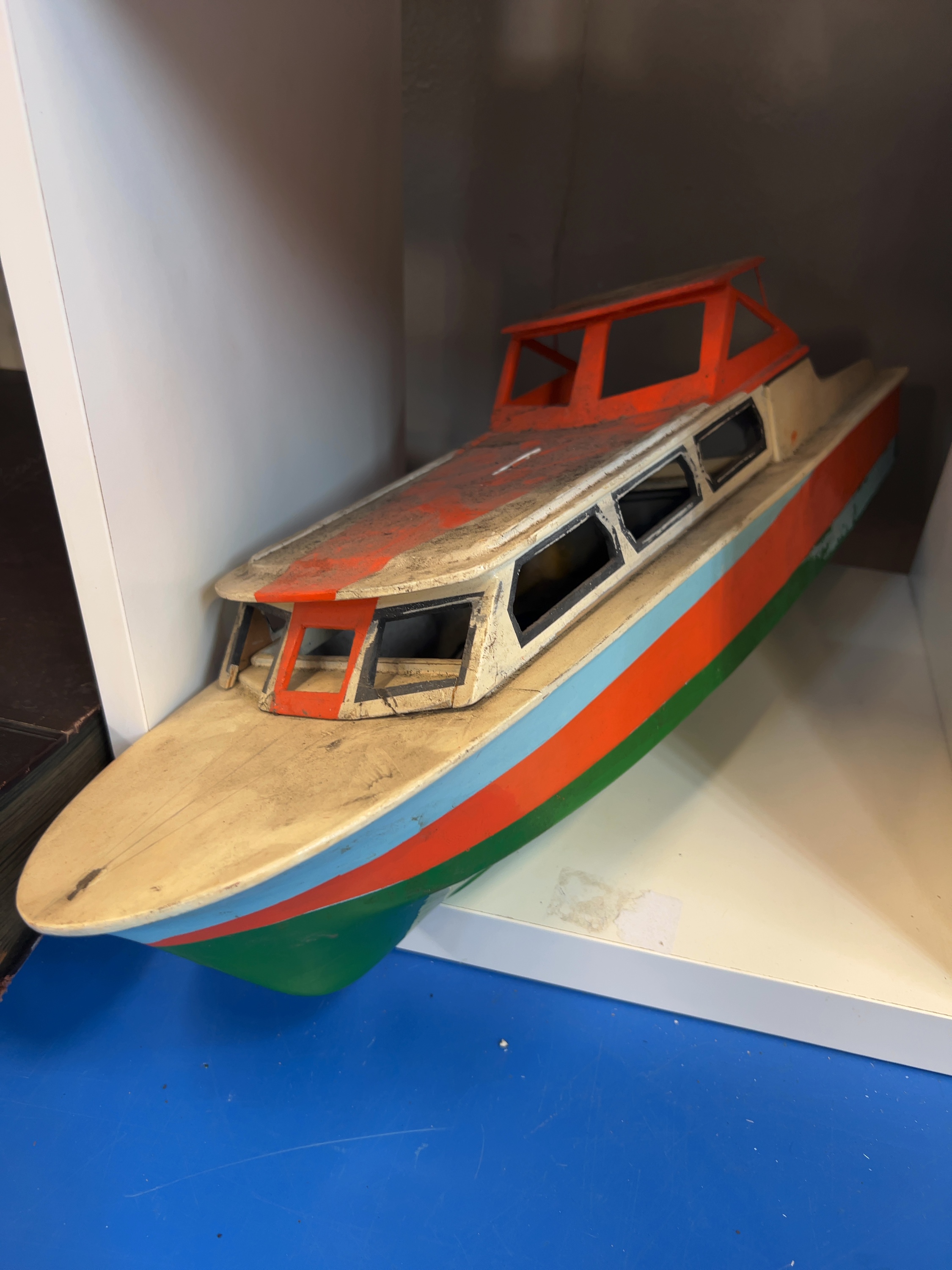 Vintage Mid-Century Wooden Radio-Controlled style Model Cabin Cruiser