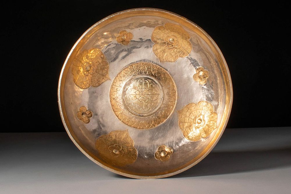 Apollo Art Auctions | Auction 24 | ANCIENT ART & ANTIQUITIES