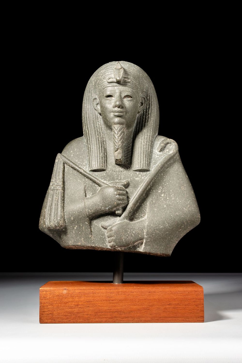 Apollo Art Auctions | Auction 25 | DAY 1 FINE ANCIENT ART & ANTIQUITIES