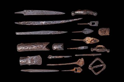 LARGE COLLECTION OF VIKING IRON WEAPONS AND OBJECTS. Ca. AD 700 - 1100. A large collection of 
