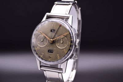 Angelus Chronodato, the World's First Series Production Triple Calendar Chronograph with Tropical Di