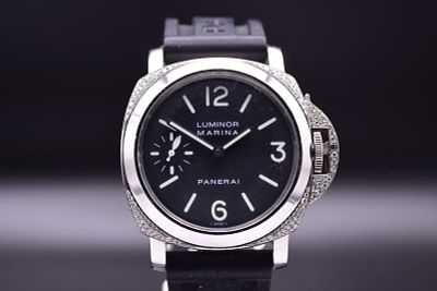 Officine Panerai: A Rare, Highly Important, Limited Edition Wristwatch with Factory-Set Diamond Beze
