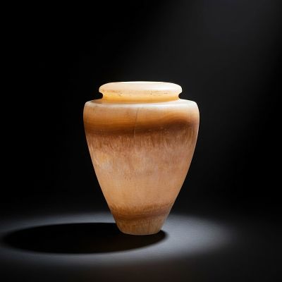RARE EGYPTIAN ALABASTER JAR. Old Kingdom, Ca. 2600 - 2200 BC. An alabaster jar with a tapering 