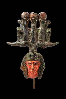 EGYPTIAN BRONZE MASK OF KHONSU WITH HEMHEM CROWN. Late Period, Ca. 664 - 332 BC. A bronze mask 