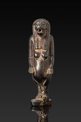 EGYPTIAN BLACK STONE PENDANT AMULET OF TAWERET. Late Period, Ca. 664 - 332 BC. A black stone 