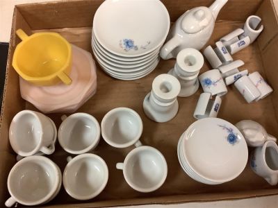 Child's Play Dishes. Includes Akro Agate octagonal yellow sugar bowl and 4 pink plates 