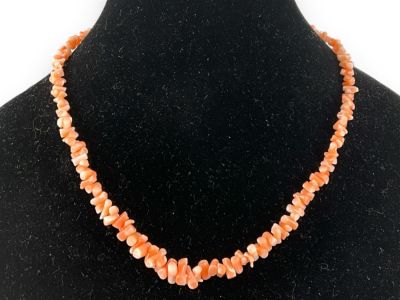 Vintage Coral Bead Necklace 16" choker length, slightly graduated size pink/white coral chips 