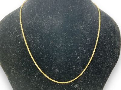 14lt Yellow Gold Rope Chain Measuring (18&icirc;) in length (1mm wide) stamped and tested with a 