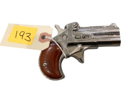 Davis Industries Model D-32 .32 Auto Caliber O/U Pistol SN: 281413. Davis Industries Model D-32 