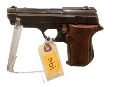 D'Armes Des Model 52 "Unique" .22 Caliber Pistol SN: 473357. D'Armes Des Model 52 "Unique" .22 